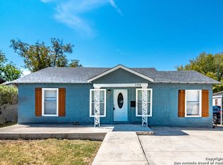 1106 W Wildwood Dr, San Antonio, TX 78201