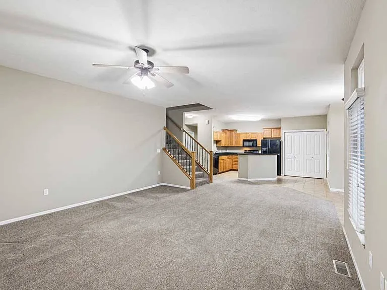 Stone Ridge Estates Apartments & Duplexes — Photo 175
