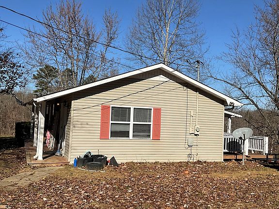 4th image of 121 Windcrest Dr