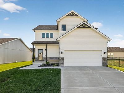 27303 E Sycamore St, Lake Lotawana, MO, 64086