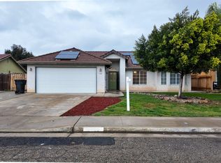 1148 W Orange Ave, Porterville, CA