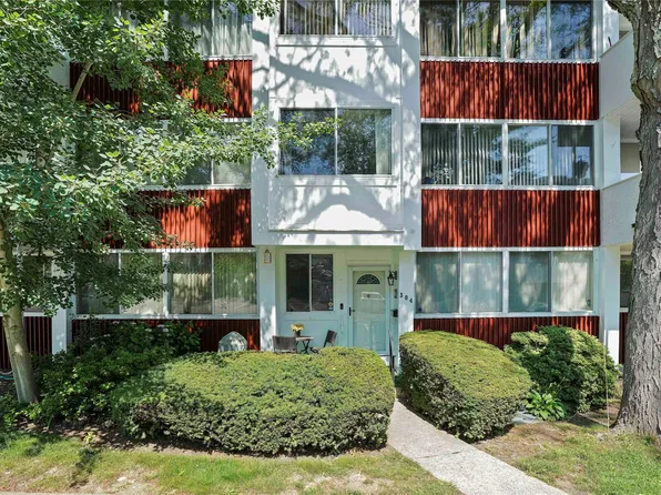 304 Tallwood Drive #304, Hartsdale, NY 10530