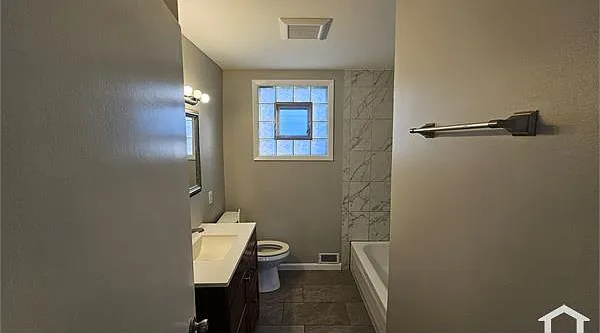 4615 S Komensky Ave #2 — Photo 8