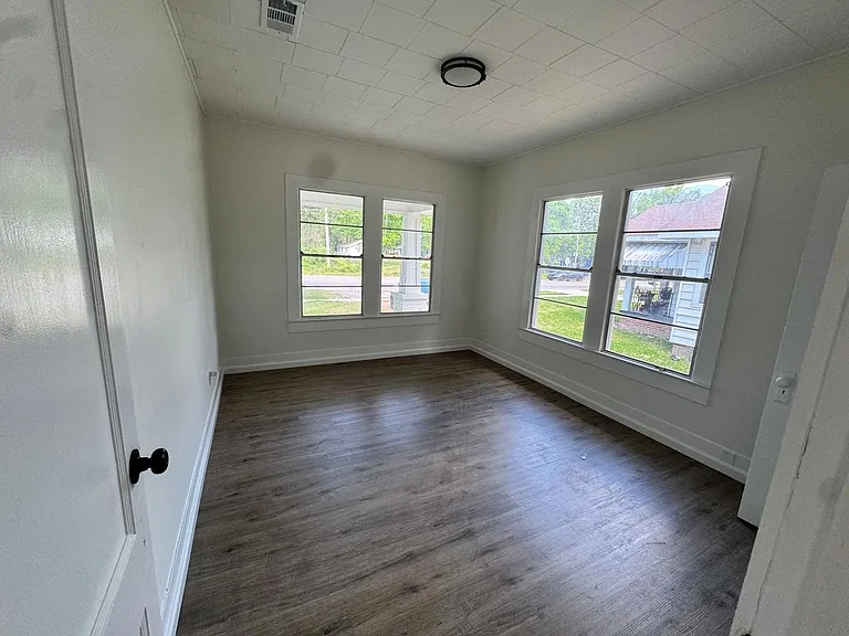 611 Dauphin Island Pkwy — Photo 8