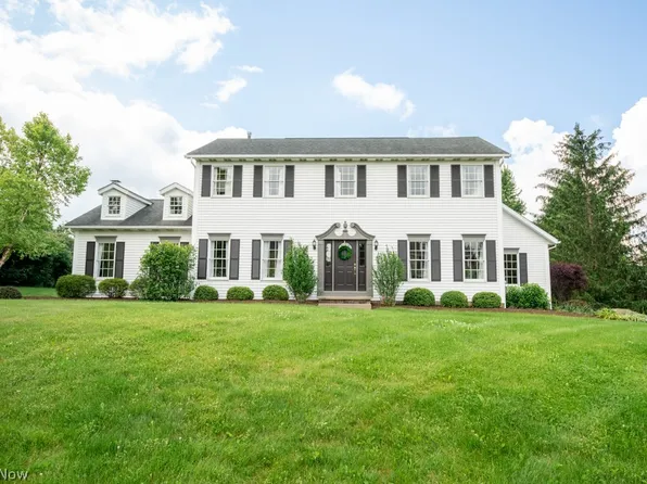 7653 Oxgate Ct, Hudson, OH 44236