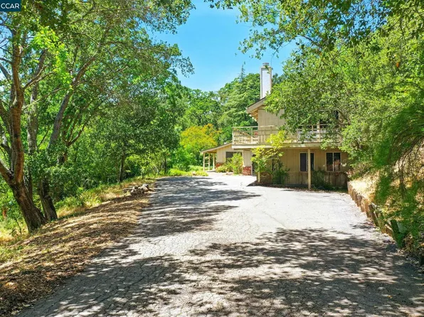 3363 McGraw Ln, Lafayette, CA 94549