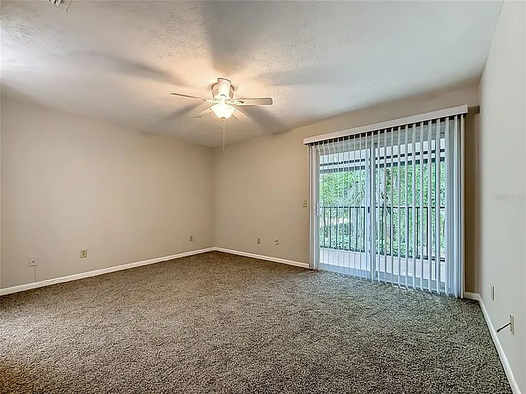 2113 NE 38th Ave — Photo 24
