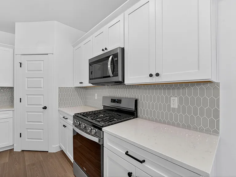 4709 S Heartwood Rd — Photo 7