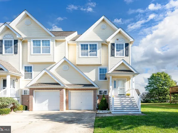 351 Paradee Dr, Dover, DE 19904