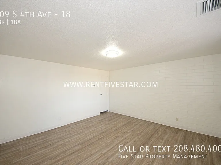 809 S 4th Ave #18 — Photo 5