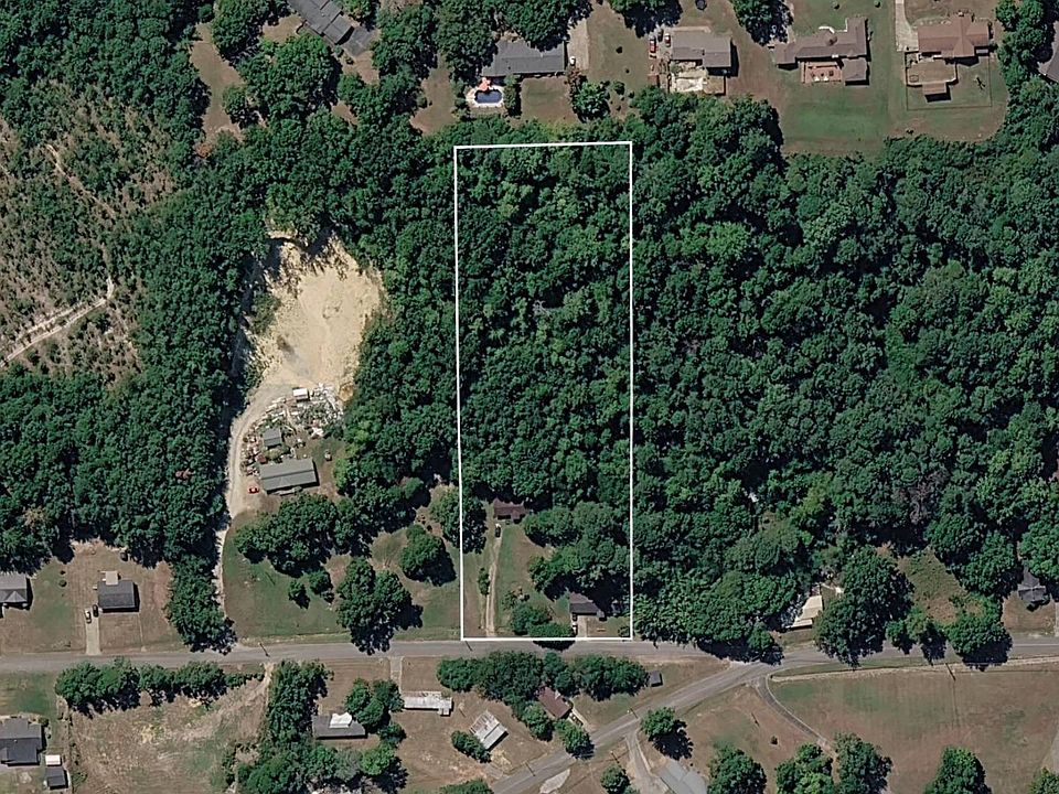 4th image of 502 Hill Ave