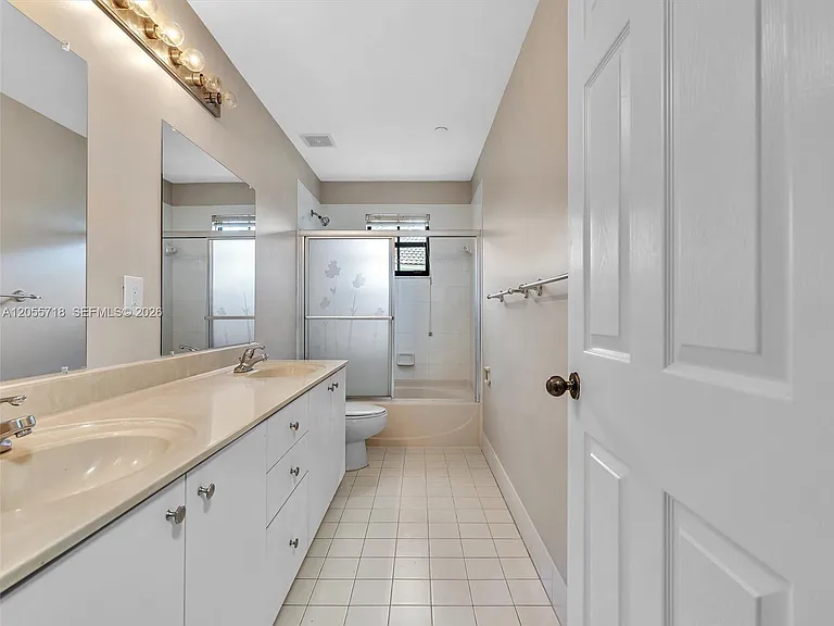 4283 Vineyard Cir #4283 — Photo 38