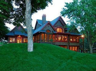 1625 Bohns Point Rd, Wayzata, MN 55391