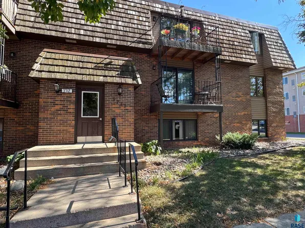 3712 S Terry Ave Unit 201, Sioux Falls, SD 57106