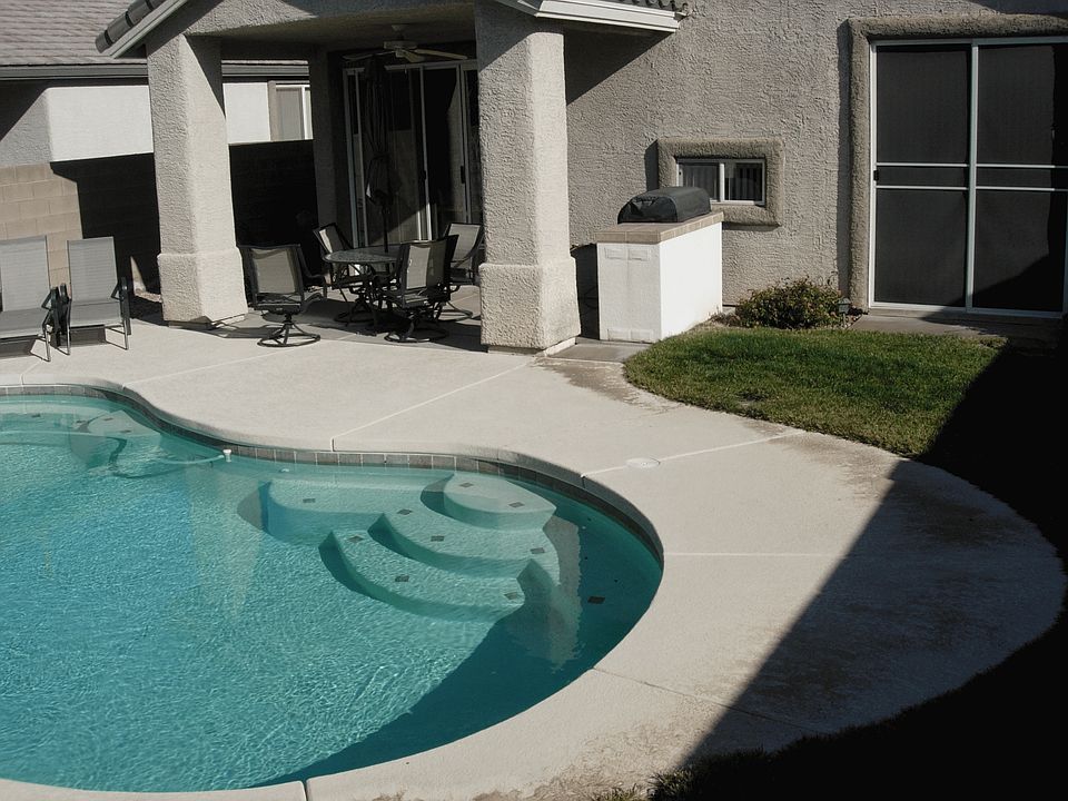 1st image of 2569 Country Mile Dr
