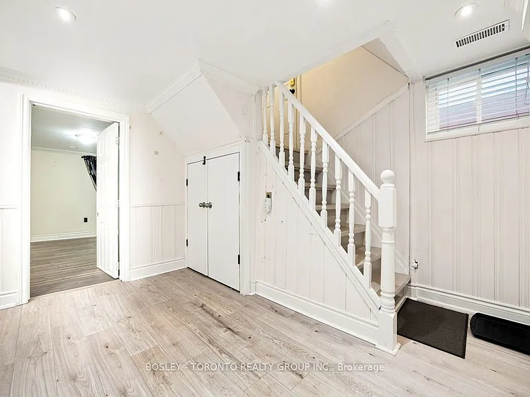 3 Timgren Dr #LOWER — Photo 18