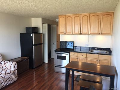 2211 Ala Wai Blvd APT 2712, Honolulu, HI, 96815