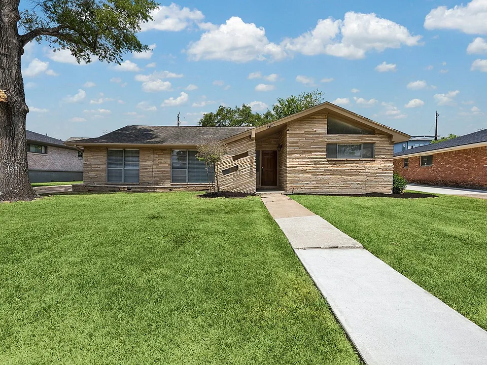 4126 Martinshire Dr