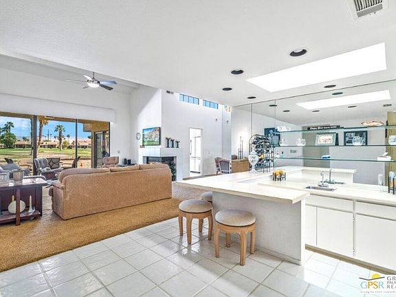 4th image of 68118 Seven Oaks Dr