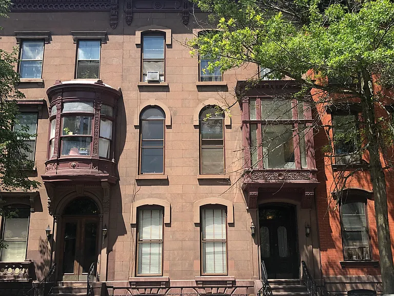 1829 5th Ave #2-R — Photo 1
