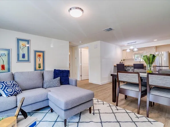 1120 Spur St, Austin, TX 78721