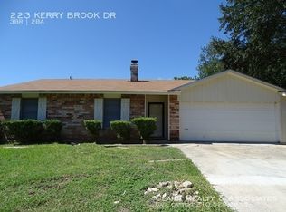223 Kerry Brook Dr, Converse, TX 78109