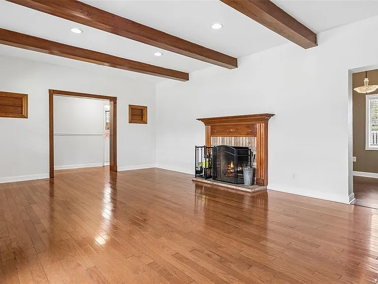 2603 N Ridgewood Ave — Photo 6