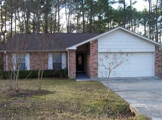 9 Broadmoor Dr, Trinity, TX 75862