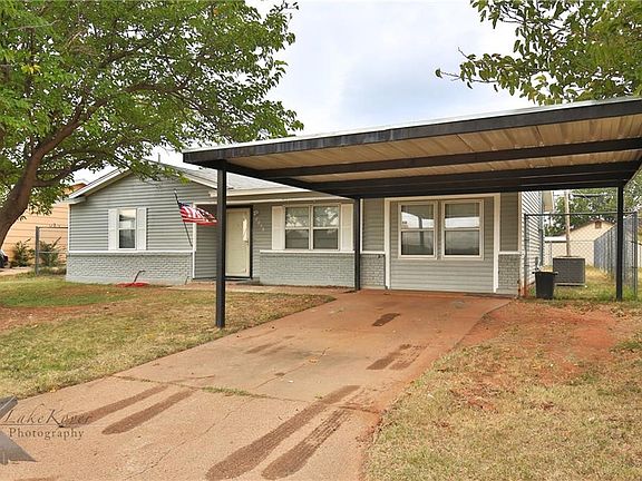 2nd image of 2658 Mimosa Dr