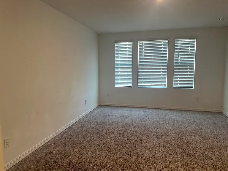 1488 Discovery St #1488 — Photo 27