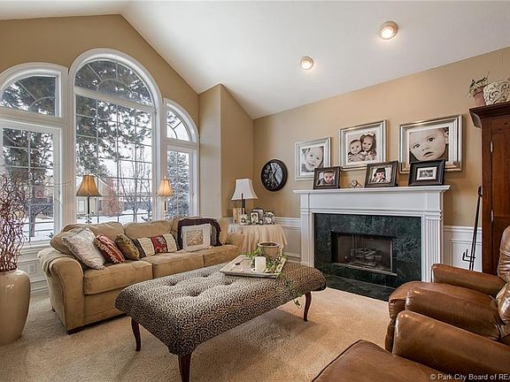 4th image of 1938 E Vintage Woods Ct