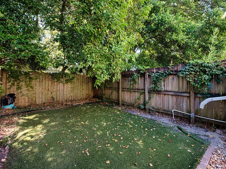 337 Woodham Ct — Photo 26