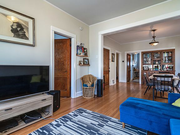 4th image of 3609 W Wrightwood Ave