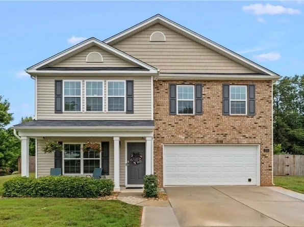 1510 Weatherend Dr, Rural Hall, NC 27045