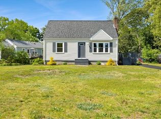 15 Boyden Dr, Foxboro, MA 02035