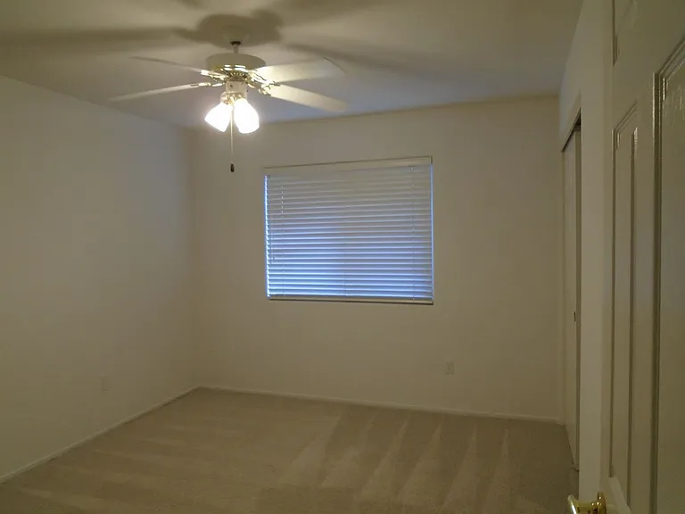 5319 Silvergate St — Photo 10