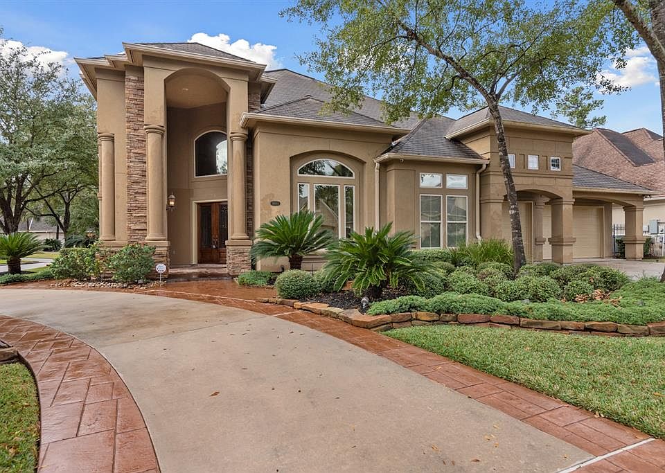 Beautiful Home on a corner lot.