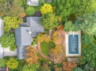 11 Valley View Rd, Hanover, PA 17331