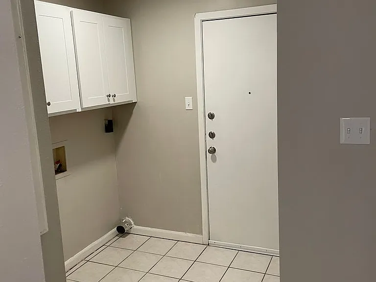 809 San Saba Dr — Photo 12