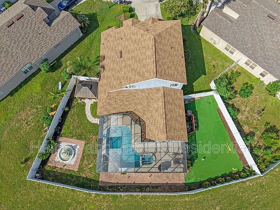 3rd image of 403 Corvina Dr