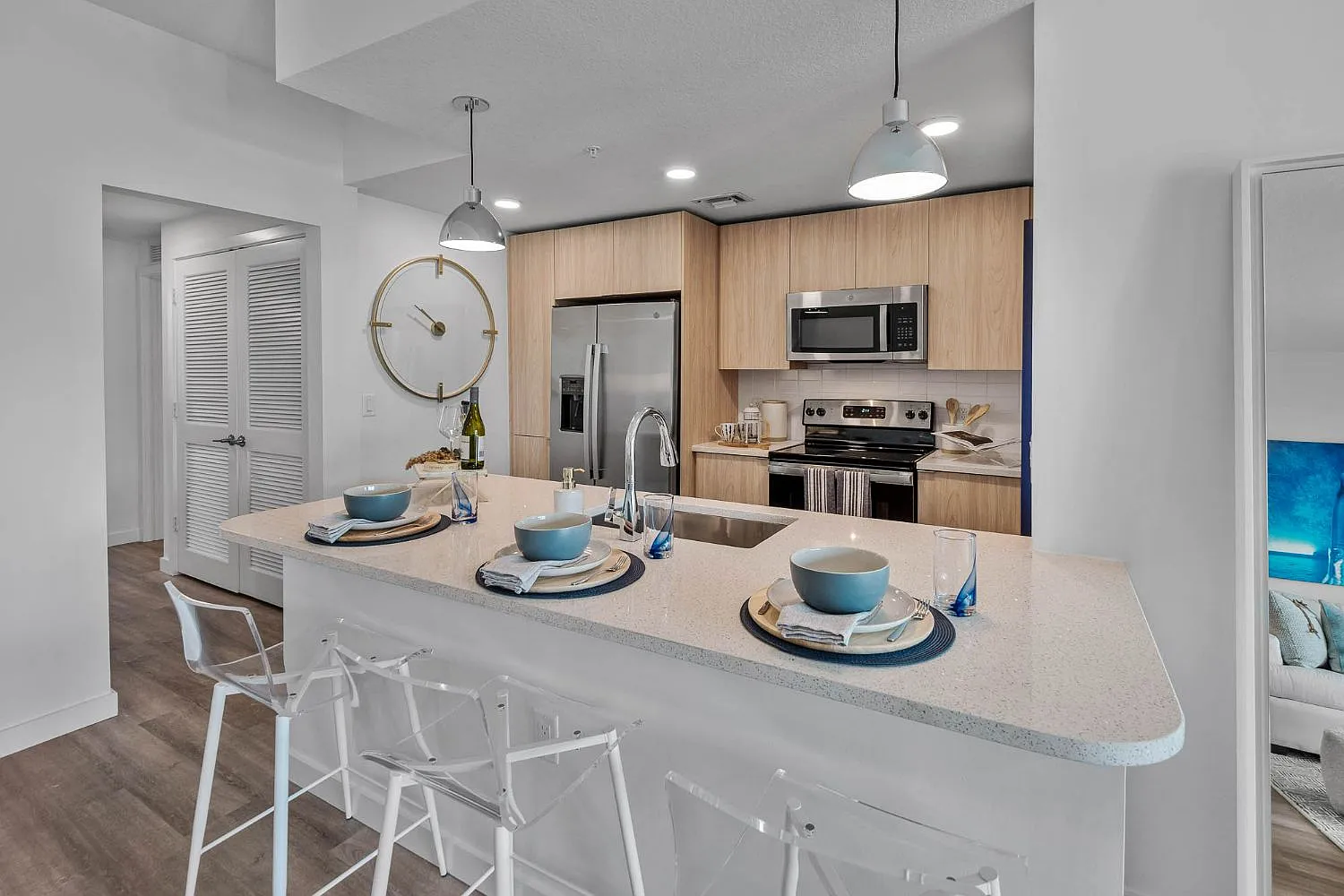 Laketide Residences — Photo 4