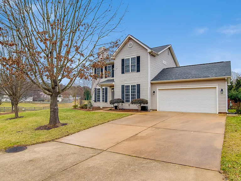 5803 Broadleaf Rd — Photo 2