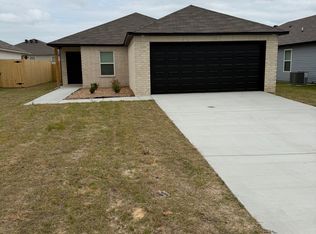 16 Oak Leaf Dr, Conway, AR 72032