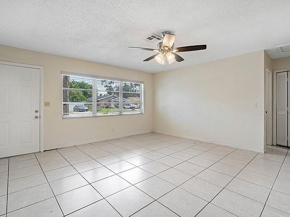 4th image of 5854 Kumquat Rd