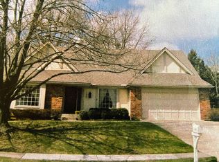 10406 Earnshaw St, Overland Park, KS 66215
