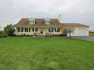 3390 Lockport Rd, Sanborn, NY 14132