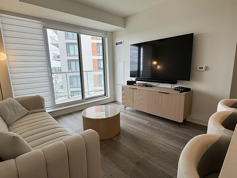 6 David Eyer Rd #601 — Photo 7