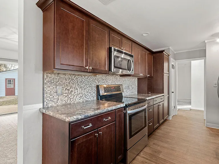 2104 Silver Sage Trl — Photo 19