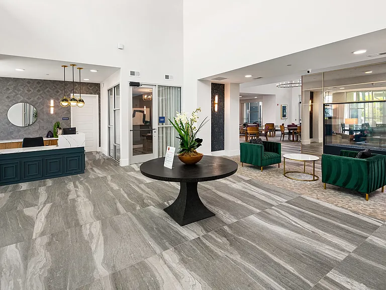 Everleigh Vernon Hills 55+ Active Adult Apartments — Photo 20