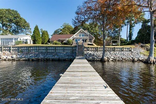 810 Madam Moores Ln #A — Photo 13